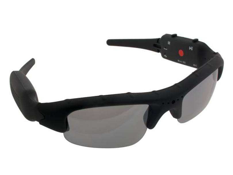 Spy sunglasses, risoluzione da 640480, dotati anche di una Micro SD e tasto per scattare istantanei screenshots